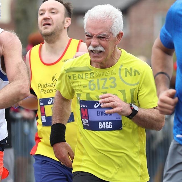 He may be nearly 63 years old but age did not stop Ernest Garcia from smashing a personal record as he completed his fifth marathon with a time of 3hrs and 50mins 🏃🏻‍♂️🏅 Read the article in today’s front page.
#gibraltar #gibraltarnews #news #sport #spor… bit.ly/2XAsX7Z