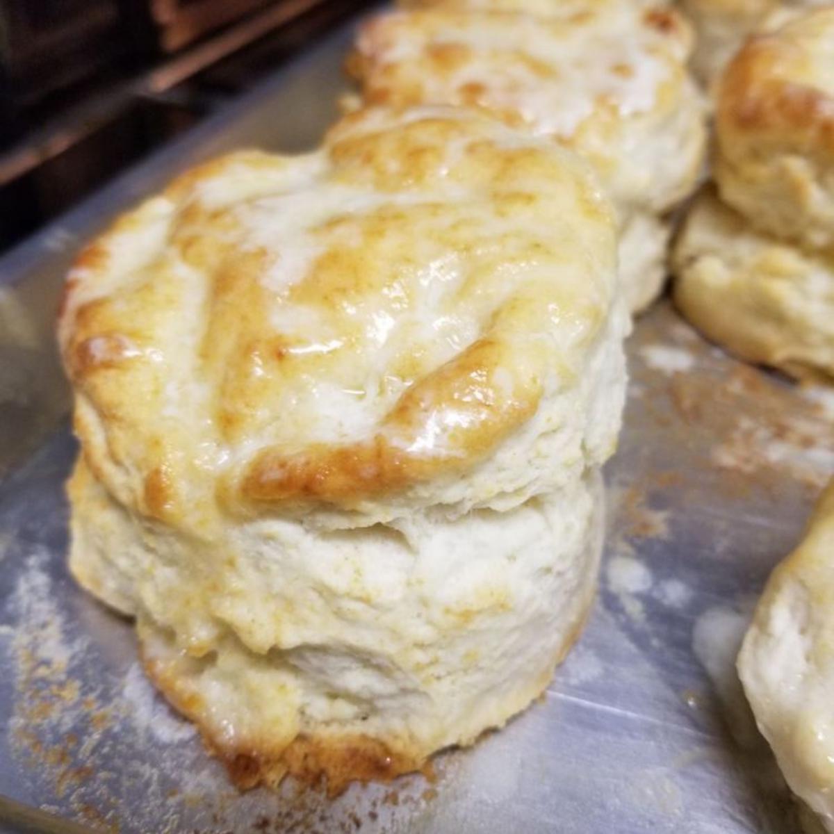 BlackOwlCoffee's tweet photo. No need to risk it to get this biscuit. #blackowl208 #mochaart #latteartoftheday #haileyid #blackowlcoffee https://t.co/mMtJOfC0dp