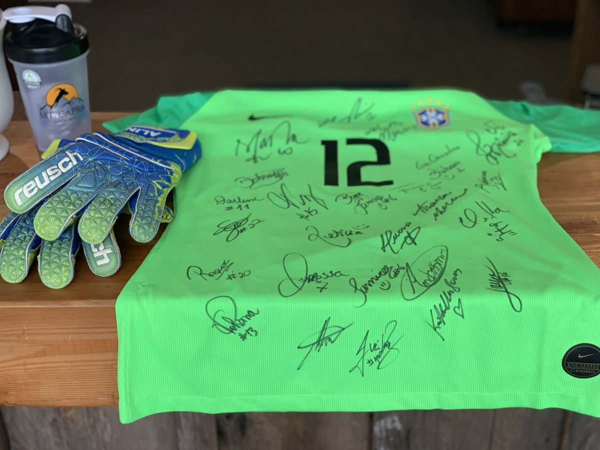 mtcapra's tweet photo. Mt. Capra is proud to support such an amazing woman and athlete. A big shout out to our girl, Aline Reis. We will be watching you in the World Cup!
#mtcapra #goatmilk #ourgoatsourfarm #fueledbygoatmilk #alinereis #womensfootball #worldcup2019 #nikefootball #FIFAWWC #fifaworldcup https://t.co/RWe7K3W6Fo