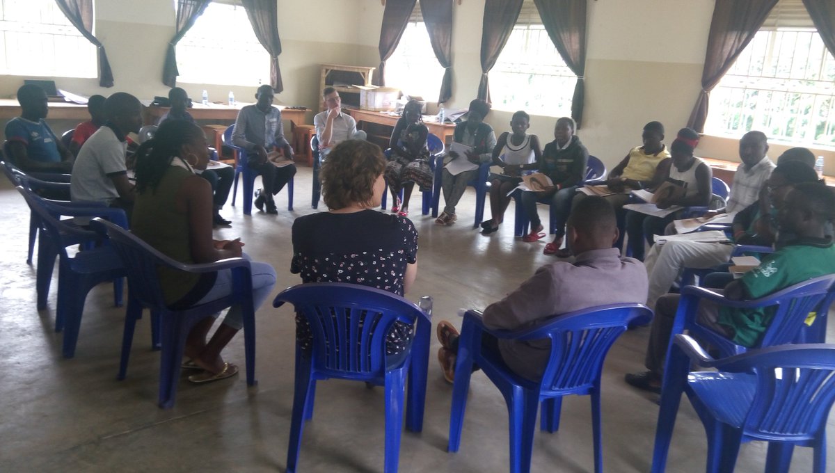 ird_uganda's tweet image. Second day, Talent Development training at YES Hostel Booma, Fort Portal since Monday 22nd to Friday 26th April, 2019 supported by Masters Making Tomorrow and Vledder Helpt Foundation (Holland). @marijeboot