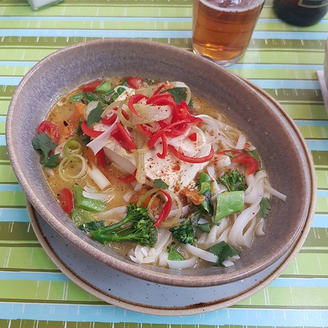 Veganispherecom's tweet photo. Noodles with Tofu at #Wondertree in the #heathrowairport departure lounge.

#veganfortheanimals #govegan #crueltyfree #dairyfree #meatfree #veganuary #whatveganseat #whatfatveganseat #veganfood #veganfoodshare #vegansofinstagram #vegansofig #veganfoodpor… https://t.co/yrAIDHcf45 https://t.co/mvHxBIKC59