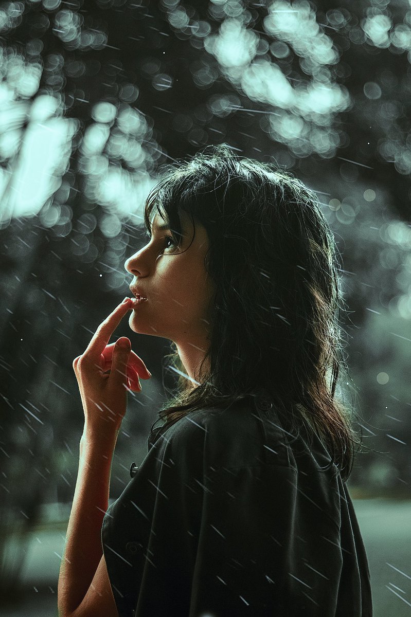 carolinelins's tweet image. to apaixonada demais por fotos na chuva