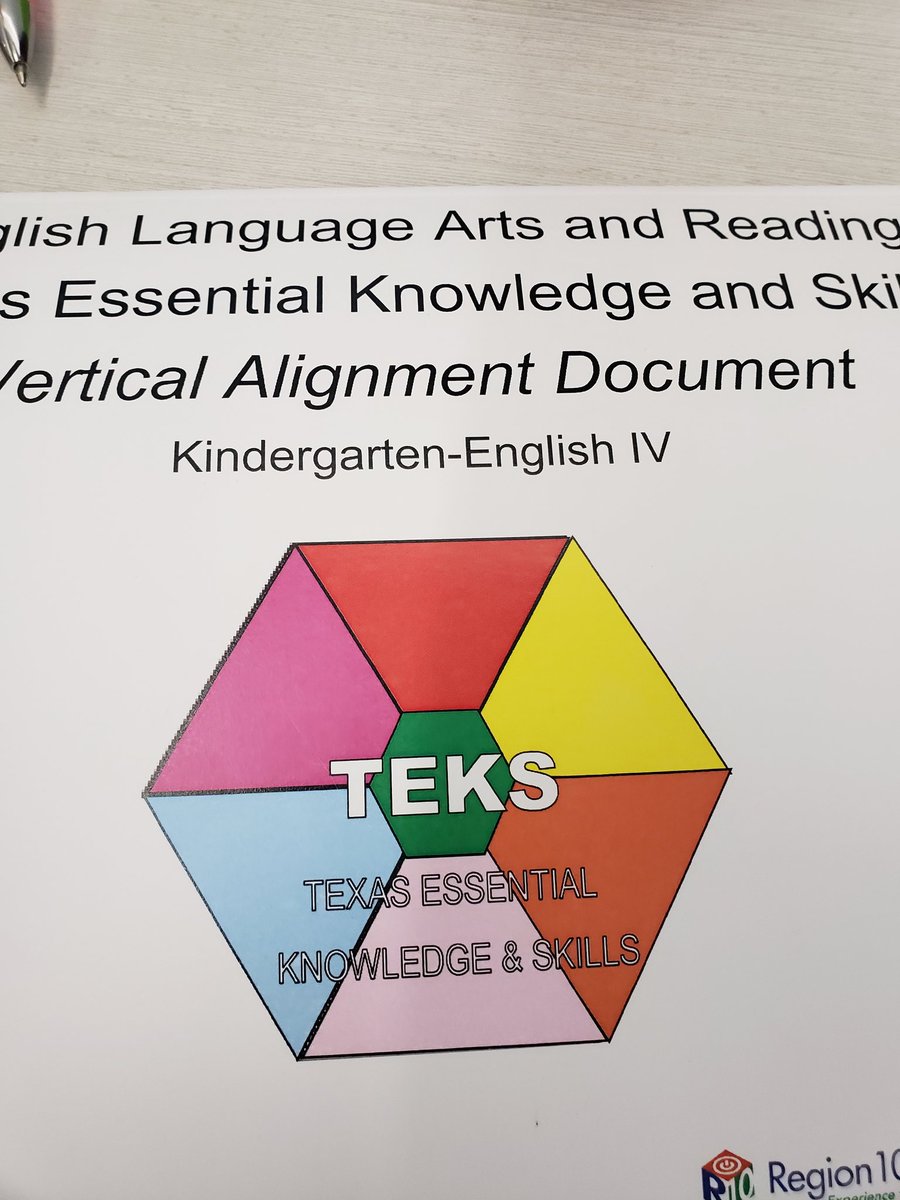 DericaTurner's tweet image. Back on the grind, digging into the new ELAR standards @R10ELA. You can&apos;t coach what you don&apos;t know!🤷‍♀️📝📖 #IntentionalPractices #SharpeningMyTools