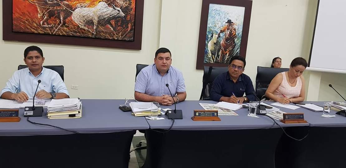ManareRadio's tweet photo. #AEstaHora transmitimos desde la @AsambleaCas sesión plenaria ordinaria 021. programa los 95.3fm, #ManareRadio, emisora de la Gobernación de Casanare. https://t.co/NLg9E996wK