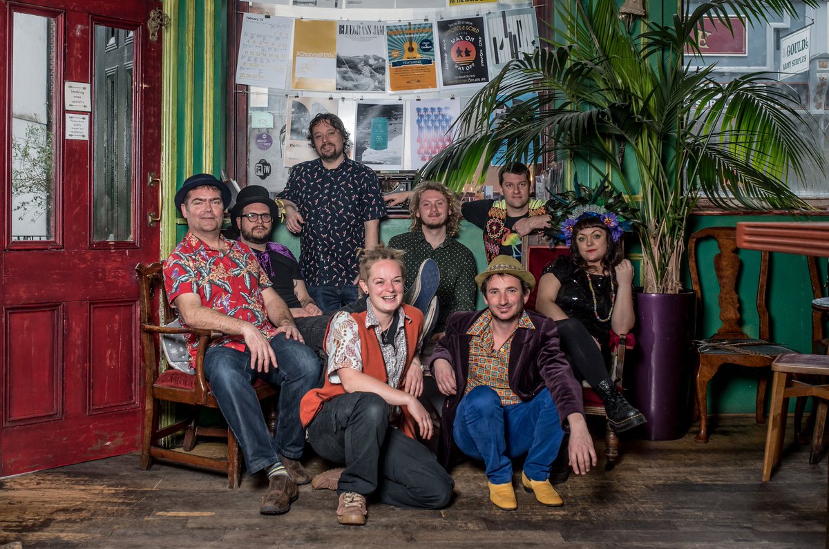 8 eclectic musical misfits originating from Italy, France and the Deep South (Westcountry) come together to inspire you to dance and lose your inhibitions. <a href="/malavita_band/">Malavita!</a> this Friday at <a href="/HootanannyBrix/">Hootananny Brixton</a> 
🚨Get your tickets in advance if you arriving after 10 pm 🚨