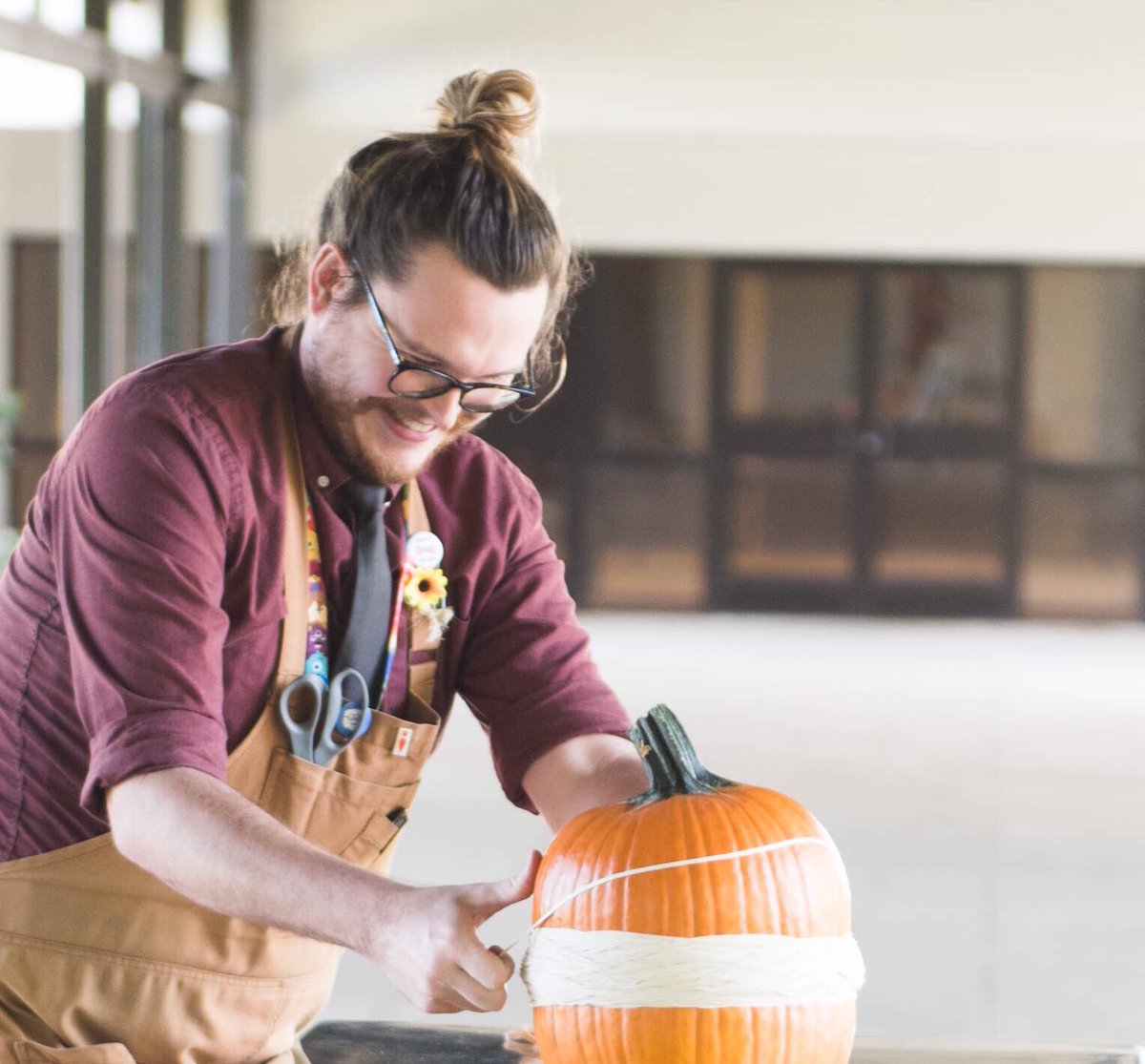 cpalions's tweet photo. On any given day, Mr. MZ can be found investigating pumpkin explosions or tinkering in the lower school STEAM lab. But TODAY he's taking over the CPA Instagram! Follow our stories☝️for adventures in #CPAlower STEAM. #CPAsteam https://t.co/bLiBjpxYBf
