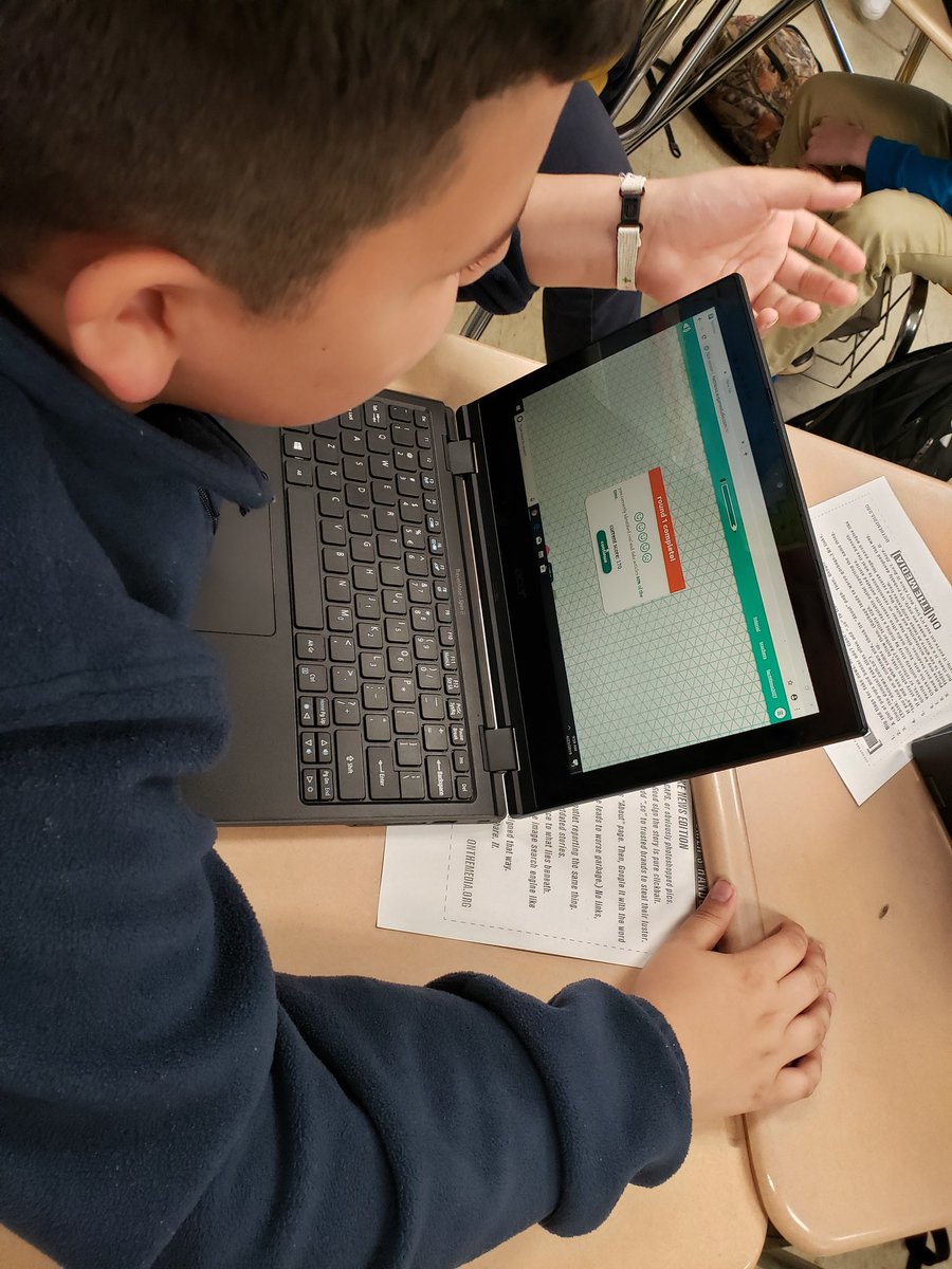 BeckyNipper's tweet image. Love teaching crucial media literacy skills to our 6th graders...today's topic? The invasion of #fakenews! Using Factitious game to help them analyze fact vs. fiction! factitious.augamestudio.com/#/ #LeadingfromtheMiddle
