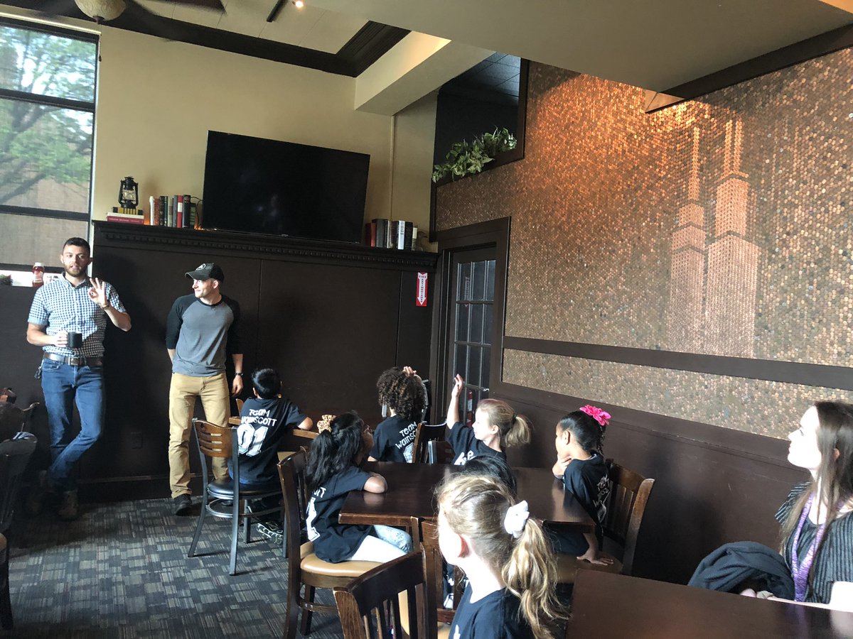 These first graders are learning about the value of shopping local and following their dreams just like Sean and Zach from <a href="/twocitiespizza/">Two Cities Pizza</a>    <a href="/MasonSchools/">Mason City Schools</a>  <a href="/mlj0611/">monica  johnston</a> <a href="/wainscottpamela/">Pamela Wainscott</a> <a href="/pricestacie4/">Stacie Price</a>