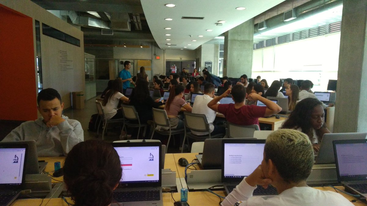 biblioeafit's tweet photo. La Biblioteca @EAFIT apoya el Concurso de ortografía de CELEE y la Escuela de Humanidades en el #DíadelIdioma📔✏️ https://t.co/cVRflIMXO1
