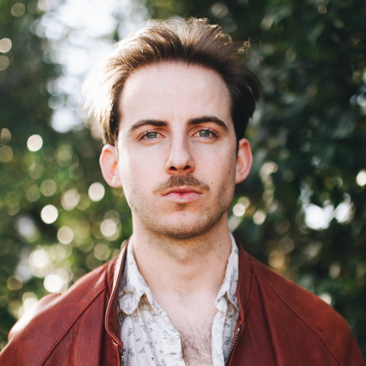 _IvyLeaves's tweet photo. LOGAN RILEY CARROLL || Writer Spotlight || LINK IN BIO #Journal94 https://t.co/CZvj1fFeSu https://t.co/Hj6H9RyFVu