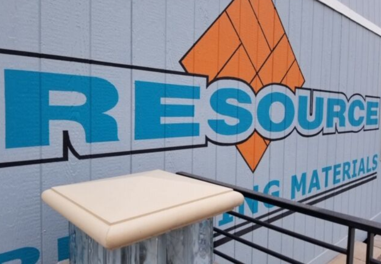 stepstonellc's tweet image. Anyone else loving our #Stepstone #WallCap featured in Almond at Resource Building Materials in Lake Forest? We sure do!