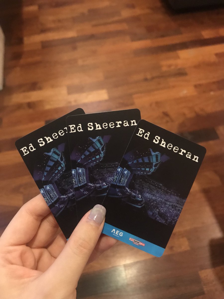 bbamms's tweet image. ขายบัตร #EdSheeranBKK2019 #EdSheeranDivideWorldTour2019 
Zone B standing (ราคาเต็ม3500) ขายต่อ3300 
ถ้าเอาสามใบลดได้อีกค่ะ
