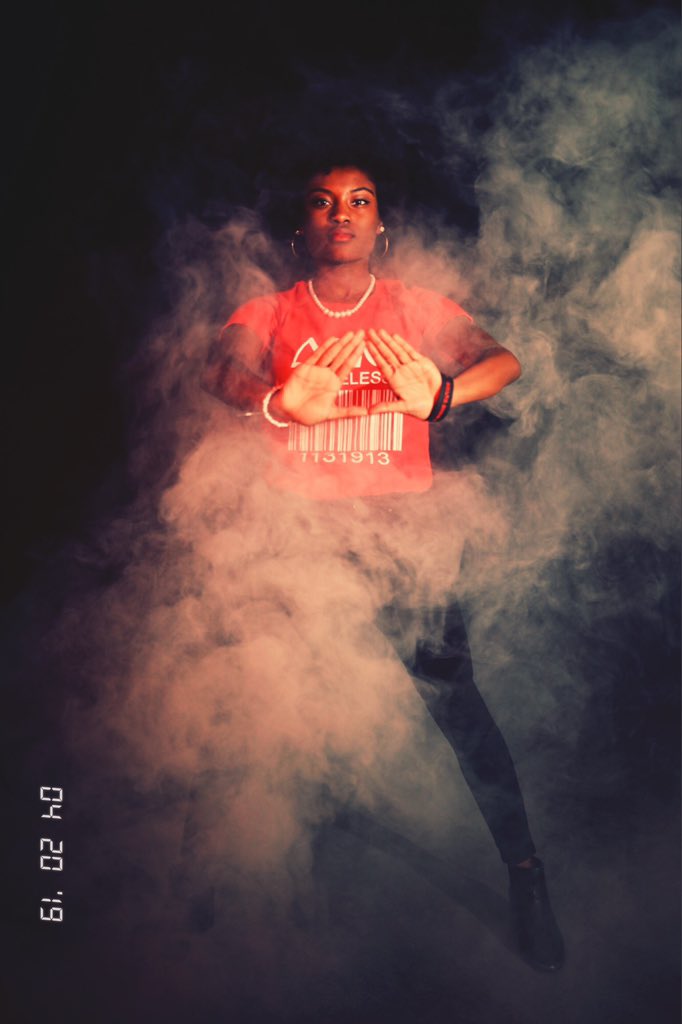 BoydShotImages's tweet image. “We are all 25 Portraits of Perfection
I am the 6 of the line. Known in DeltaLand as “Abstract” 🐘🔺 #BoydShotImages