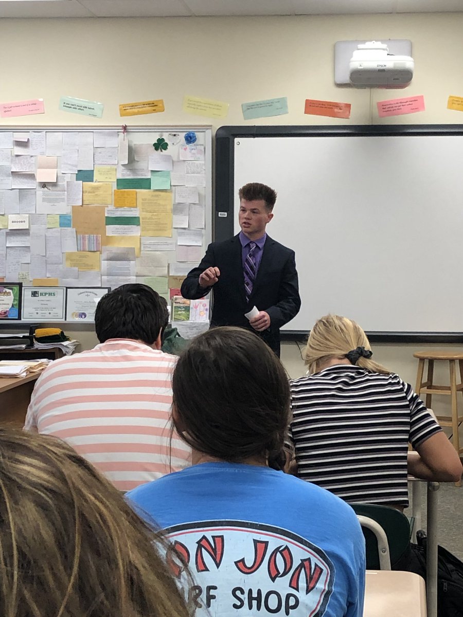 hreineking's tweet photo. Invitational rhetoric presentations in #ACPspeech today: Abby on mainstreaming SpEd, Zoe on mental health stigmatization, Chloe on Planned Parenthood funding, &amp; Evan on performance-enhancing drugs @WWSWHS https://t.co/TTQdrnExcs
