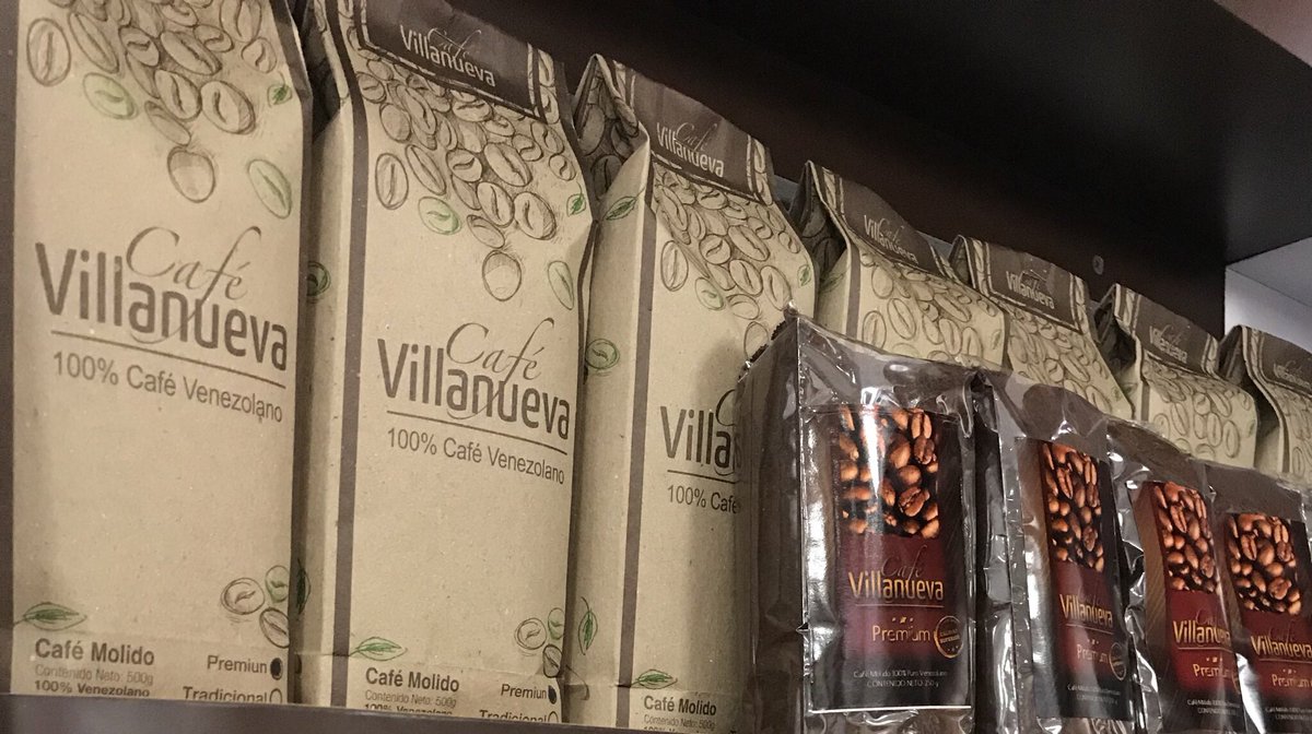 mocacafebqto's tweet photo. En nuestra sede de la Carrera 21📍Tenemos disponible nuestro delicioso café #VILLANUEVA empaquetado ⬇️ Para que disfrutes de nuestro sabor #MocaCafe desde la comodidad de tu hogar 🏠 https://t.co/P8FseuXu3K