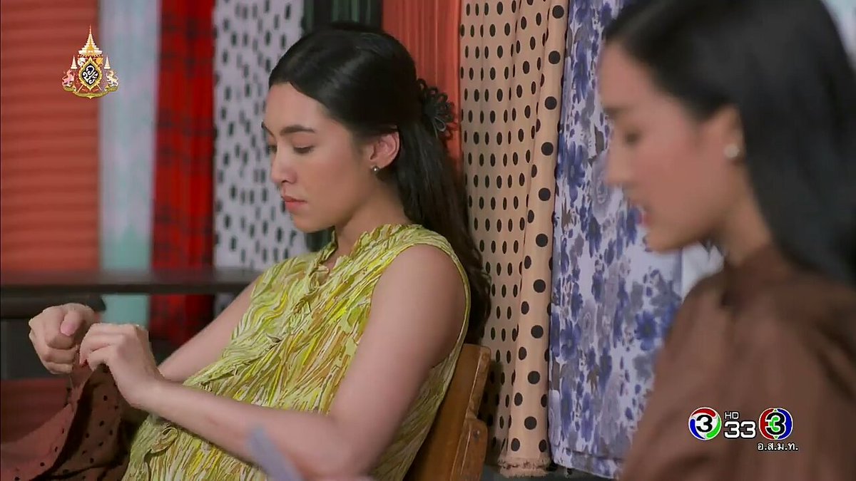 Pbbyttt's tweet photo. ชาติก่อนเย็บผ้าไม่ได้ ชาตินี้เย็บได้แล้วน๊าาา555555555
#กรงกรรมep17 https://t.co/rtAQiustbL