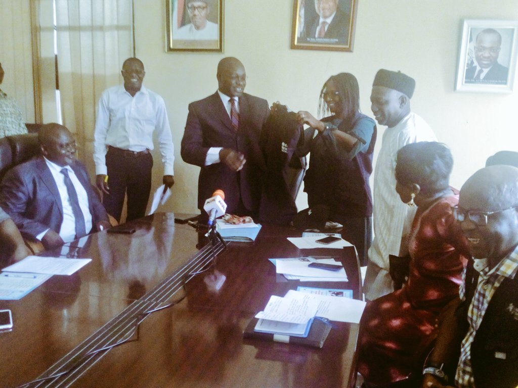 DynamicPlateau's tweet photo. On the Plateau: #PressBriefing by Hon. Comm. for Health Dr. Kuden D. Kamshak to Celebrate #AVW2019 in the State with #WHO &amp; Other Partners present. @WHONigeria @DrClementPeter @CWarigon @BrakaFiona @DrRichardBanda  @KulchumiIsaHamm @wadzingi https://t.co/JilNF8mGd5