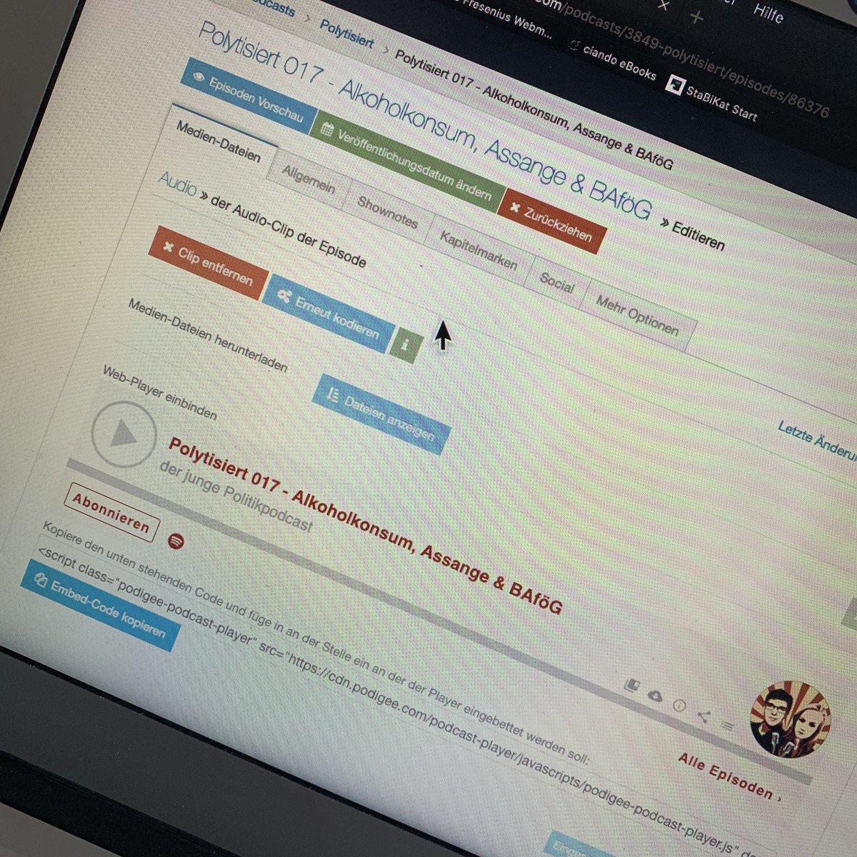 🎙Unsere neue Polytisiert-Podcastfolge ist online: Wir sprechen über #BAföG, #Assange und Alkohol. Wir freuen uns wie immer über Feedback! polytisiert.podigee.io/17-polytisiert…