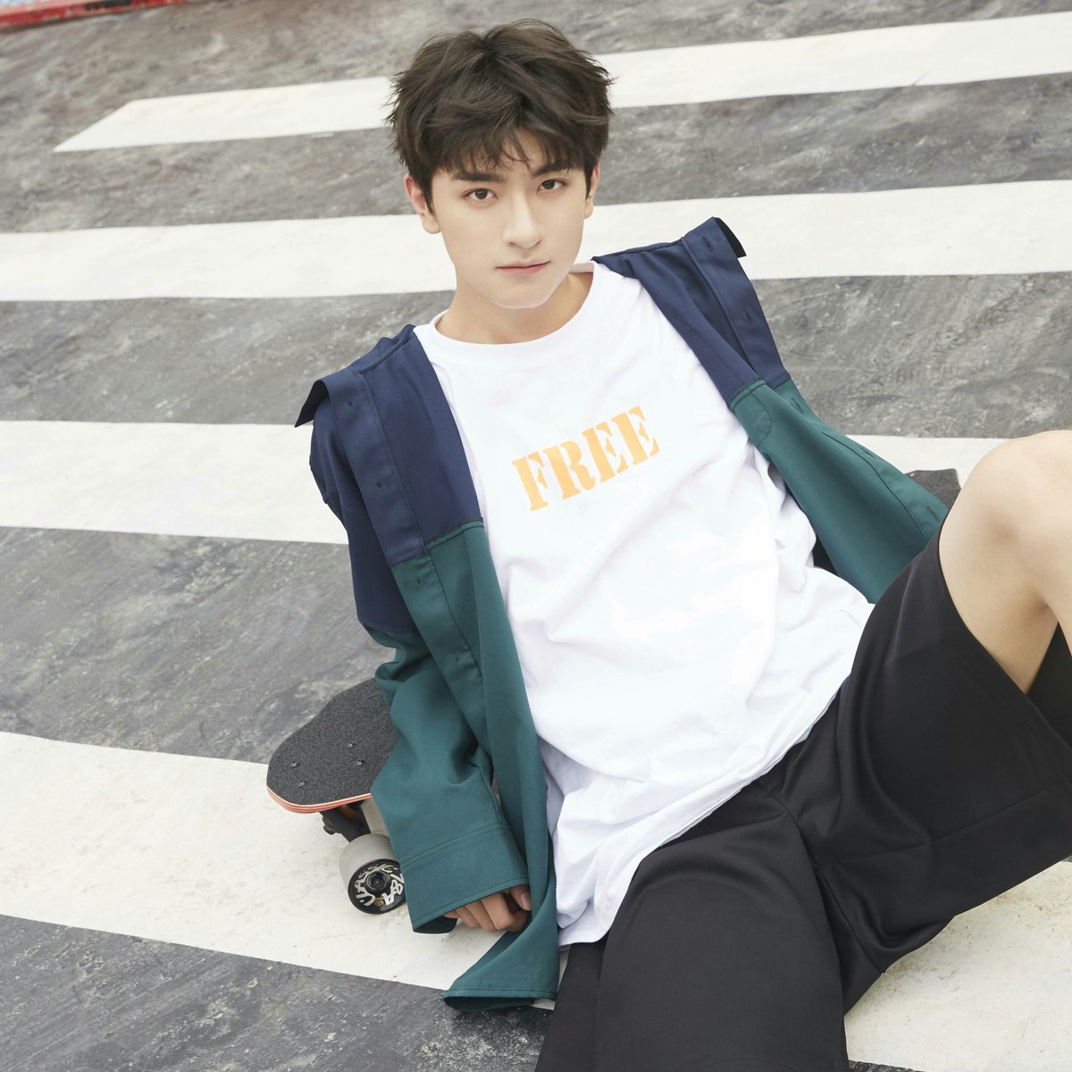 DiYuef4's tweet photo. #NewProfilePic https://t.co/SXokFeEYUG