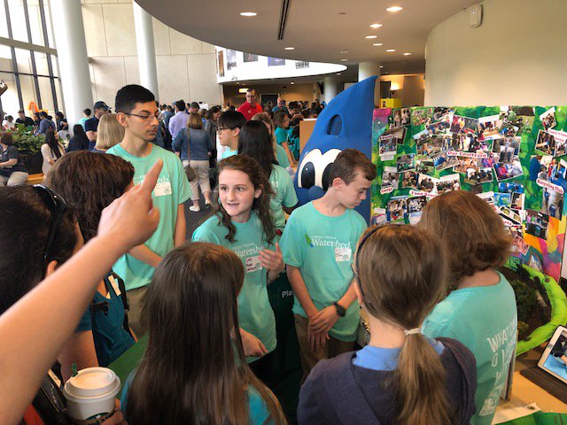 GMU_COS's tweet photo. Today, @GeorgeMasonU is hosting @NoVAOutsideβs Student Environmental Action Showcase (SEAS). There are 53 local middle schools represented at this event. Come out, learn about #sustainability and have some fun!
#masonscience #novaseas19 https://t.co/vkmSTLGxEg