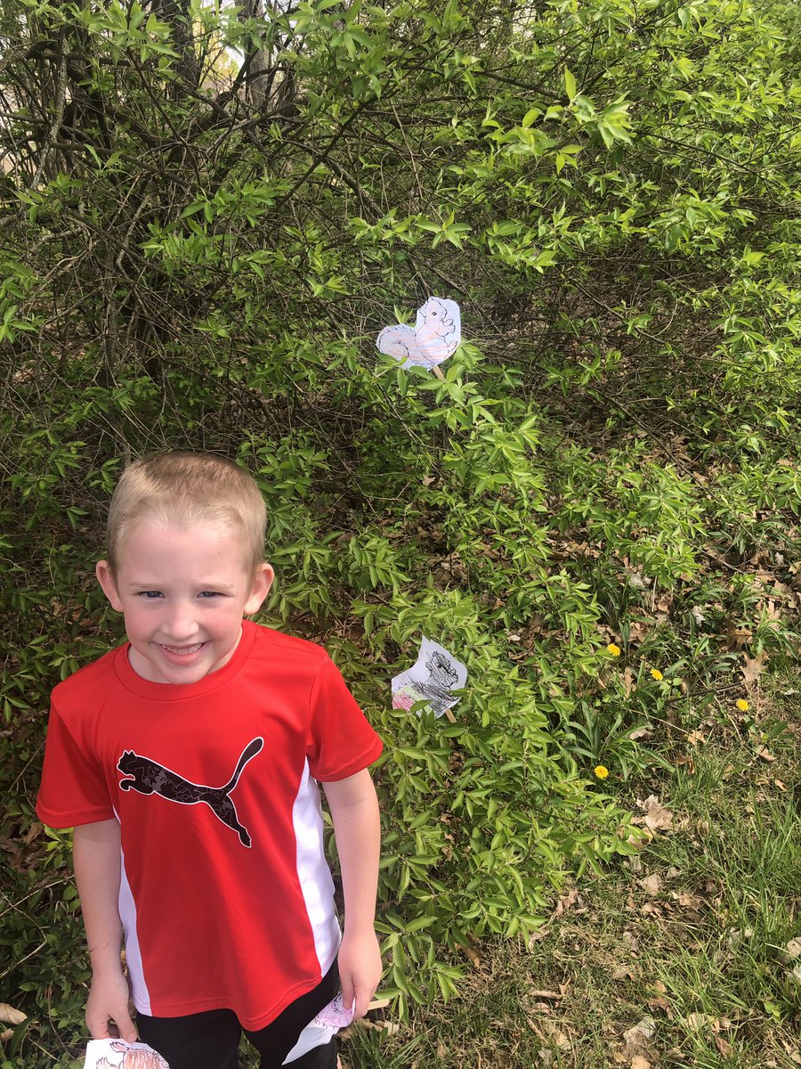 kinder_stem's tweet photo. Why is it important for animals to blend into their surroundings, our Kinders can tell you why! 🤷🏼‍♀️🐿☀️ #KinderStem #LOLA #SpringIsHere https://t.co/xvUm0rUVzM