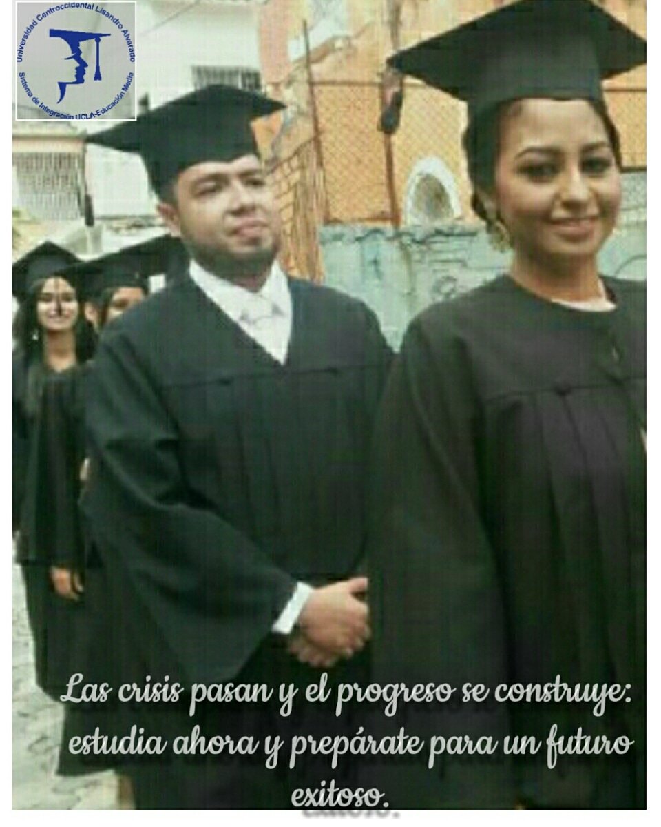 uclaedumedia's tweet photo. Aunque en la actualidad enfrentes dificultades para #estudiar la #UCLA te invita a continuar,  a intentar una y otra vez hasta culminar tus estudios, porque te espera un futuro en el que tendrás más oportunidades si cuentas con una formación profesional.  #anímate #estudiante https://t.co/nRZgaswX95