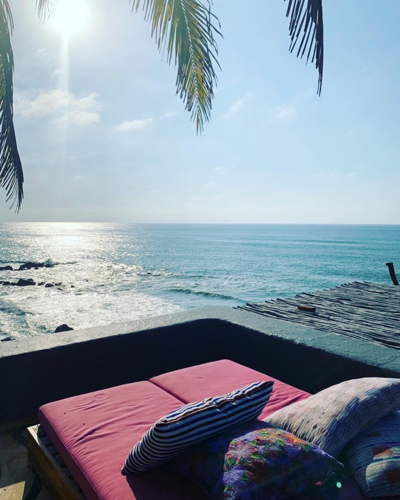 Wouldn't you love to lay your head here! @teitiare ( #📷 @gypset_official )#Sayulita #FestivalSayulita #RivieraNayarit #Cine #Tragos #Musica #Vida #NayaritEnamora
