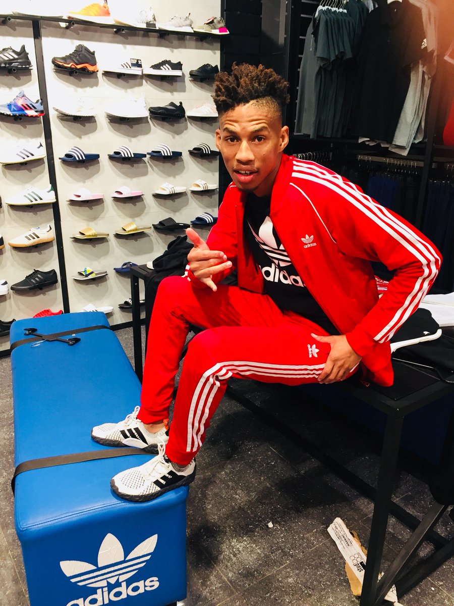 Sir_Bibsta's tweet photo. Enjoying the little things in life because one day i will look back and realize they were the big things. I am #AdiBoss
#IamOriginal88 @Studio88_branded @adidasoriginals @adidasZA https://t.co/s2YZL3qzHx