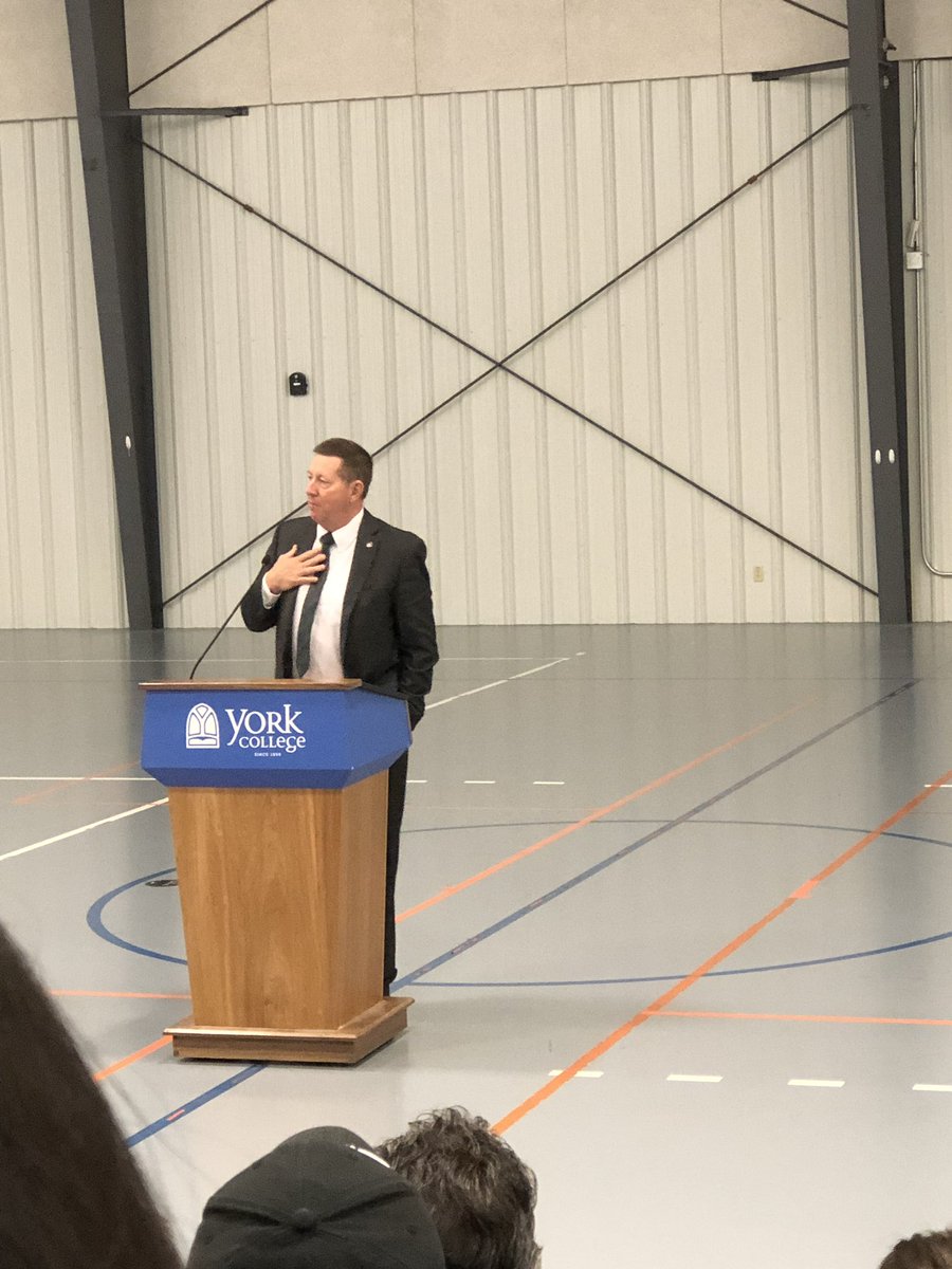 YCdris's tweet image. Today was my last chapel and President Eckman made it special.💙 Thank you for your message and comforting words.😊 Finals here we come!  #MyYC