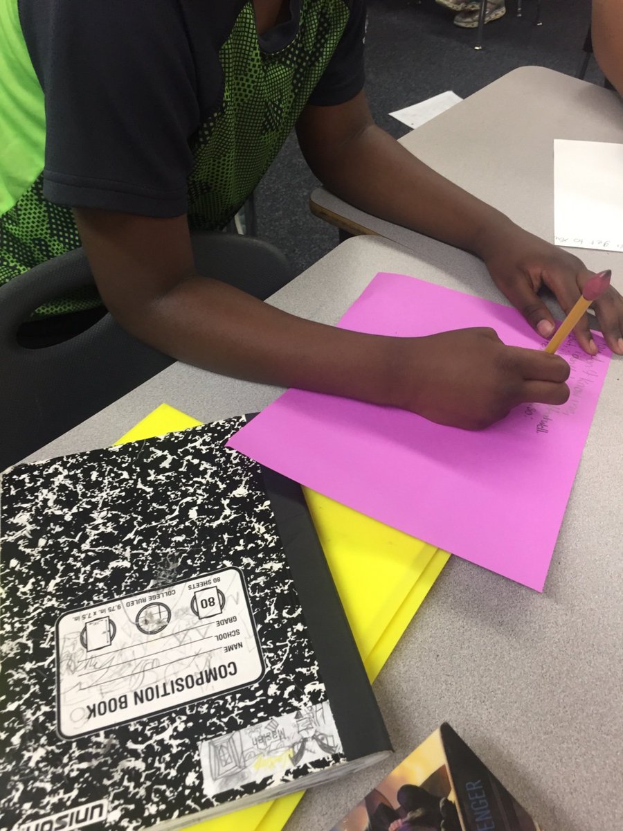 Cohee_Class's tweet image. Our class learned of someone being bullied at another school in a another district. We decided to send cards to this student pledging that we will continue to never be a bully or a bystander! I’m proud of them. @EmpaticoOrg #SparkEmpathy #NNSTOY #TheEmpathyChallenge