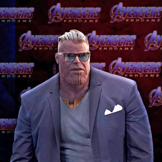 BelemSaotome's tweet photo. #Thanos en la alfombra roja de la Premiere Mundial de #AvengersEndgame https://t.co/OGf1TxgIRs