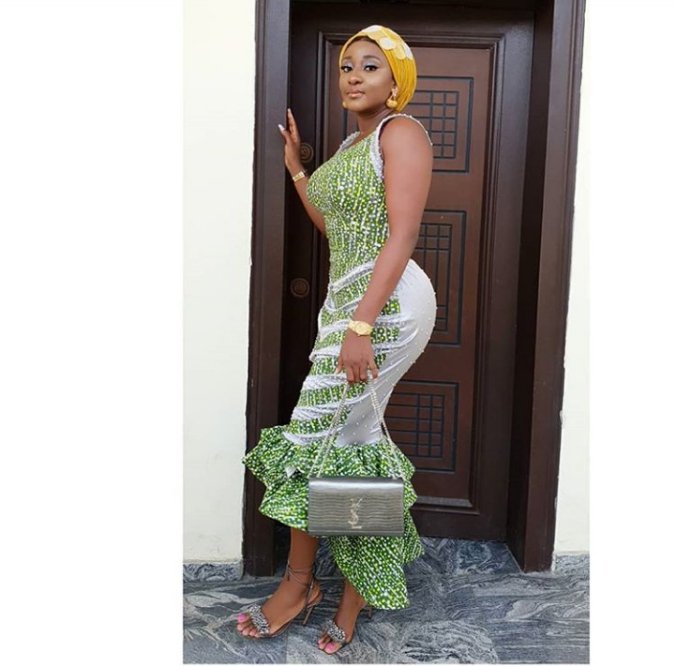 asoibile's tweet photo. Happy birthday to @iniedo. Sending #Asoibile Love and Light your way! #BrownSugar 

#african #love #fashion #melanin #nigeria #blackgirlmagic #beauty  #naija #instagram #fashionblogger #asoibile https://t.co/Abx7VTgakJ