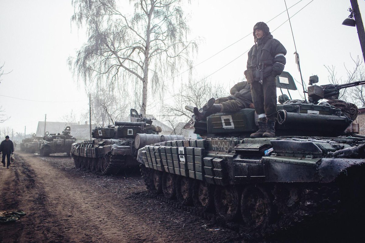 Euan Macdonald I D Be Fascinated To Learn How These T 72b Tanks Of 5th Separate Tank Brigade Of The Armed Forces Of The Russian Federation Ulan Ude Military Unit Ended Up