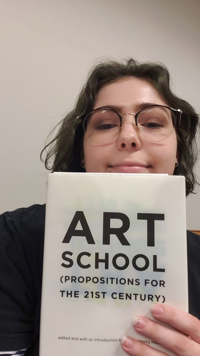 nan_li_na's tweet photo. Hi this is for a project y'all #ccclibrary https://t.co/mB0jZZgHQ3