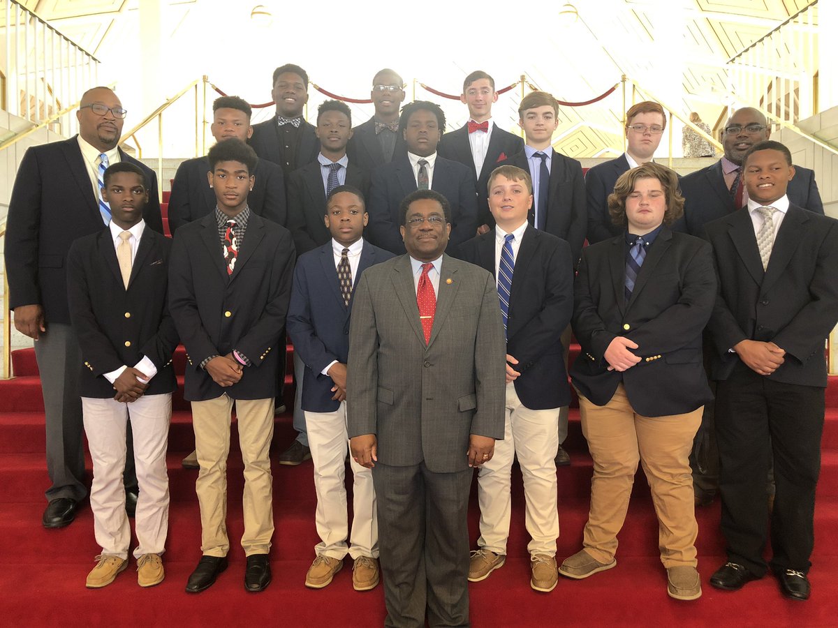 bunnlevelman's tweet photo. Spending some of my break with these guys. Governor’s mansion with First Lady Kristin Cooper and the NC General Assembly with Representative Garland Pierce. Without influence, there will be no change....#blazerlife https://t.co/Wwfv61D9zO
