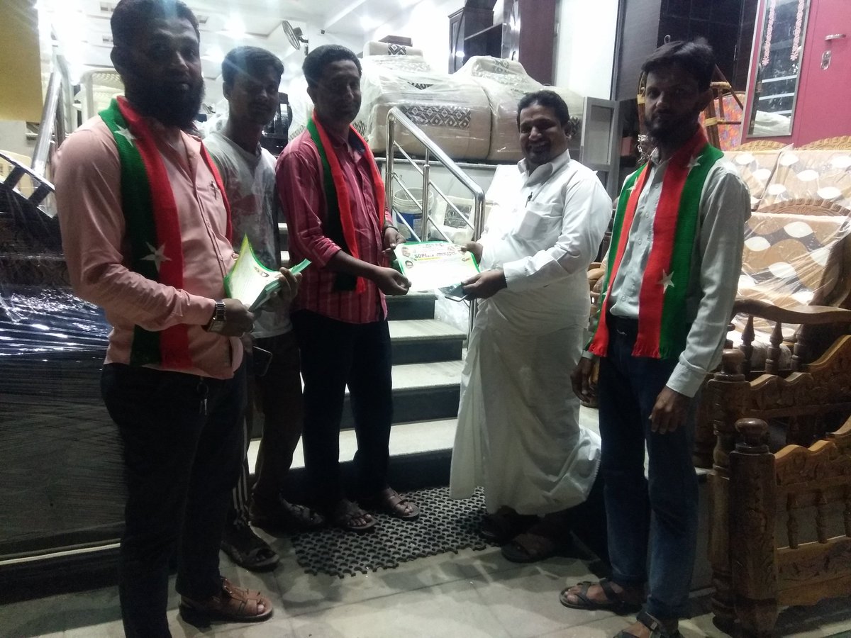 ShabirAhamedHsr's tweet photo. #11April2019 9pm Campained for @sdpitnhq @ammkofficial #AllianceCandidate #VoteForGiftBox @sdpikrishnagiri @sdpofindia @AmmkNews @Vote4AMMK @AMMK_IT @AmmkNews https://t.co/PATZiHFl6N