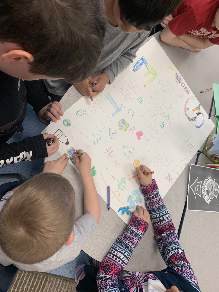 BrantHillsPS's tweet photo. Hawks groups for #EarthDay as student learn more about the environment and each class participating in the @crayola #colourcycle to recycle old markers instead of them ending up in the landfill https://t.co/xIW2CxTslw