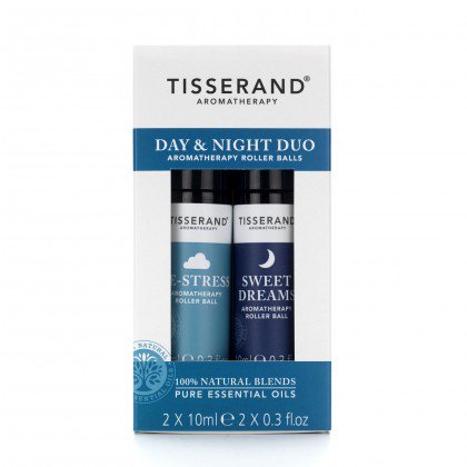 Gently sweep Tisserand Aromatherapy Roller Balls over the temples, back of neck or wrists and massage in gently. Apply throughout the day when needed.

►ecohip.co.uk/health-and-wel… ◄

#tisserand #relaxing #comforting #calming #aromatherapy #ecohip #natural #ecologiczl