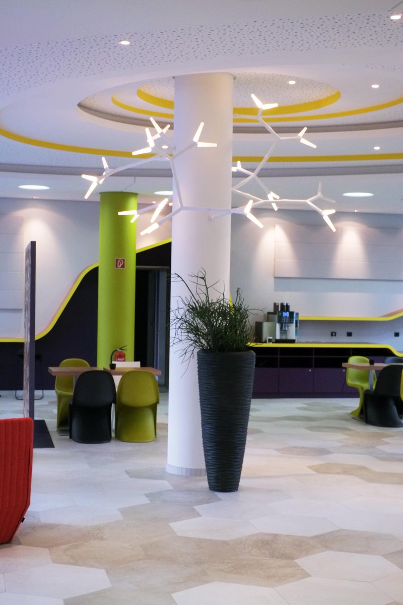 sta_lighting's tweet photo. Lighting to accommodate the buildings structure, to give a unique look. 

If you would like to know more about designs and concepts we can offer you, contact us today. 

#stagroup #interiorlighting #uniquedesigns #lighting #bespoke #interiordecor #interiordesign #led https://t.co/VuDSyIhejh