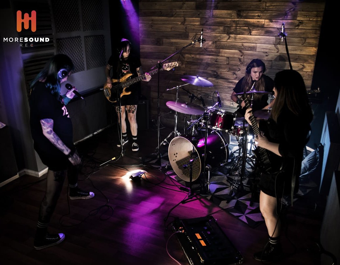 lasrotten's tweet photo. Live Session en estudio More Sound Rec!! https://t.co/YLvPR1i0RY