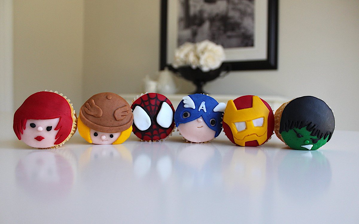 BrownBagFilms's tweet photo. Did someone say "Avengers cupcakes"? 🧁 Our Dublin-based CG Supervisor Jason Reeves' daughter created these marvels just in time for #AvengersEndgame
Check out her YouTube video showing how-to here 👉https://t.co/kyXCR9M4r6
#RunsInTheFamily #Marvelicious #cakedecorating https://t.co/yBVj5YezUj