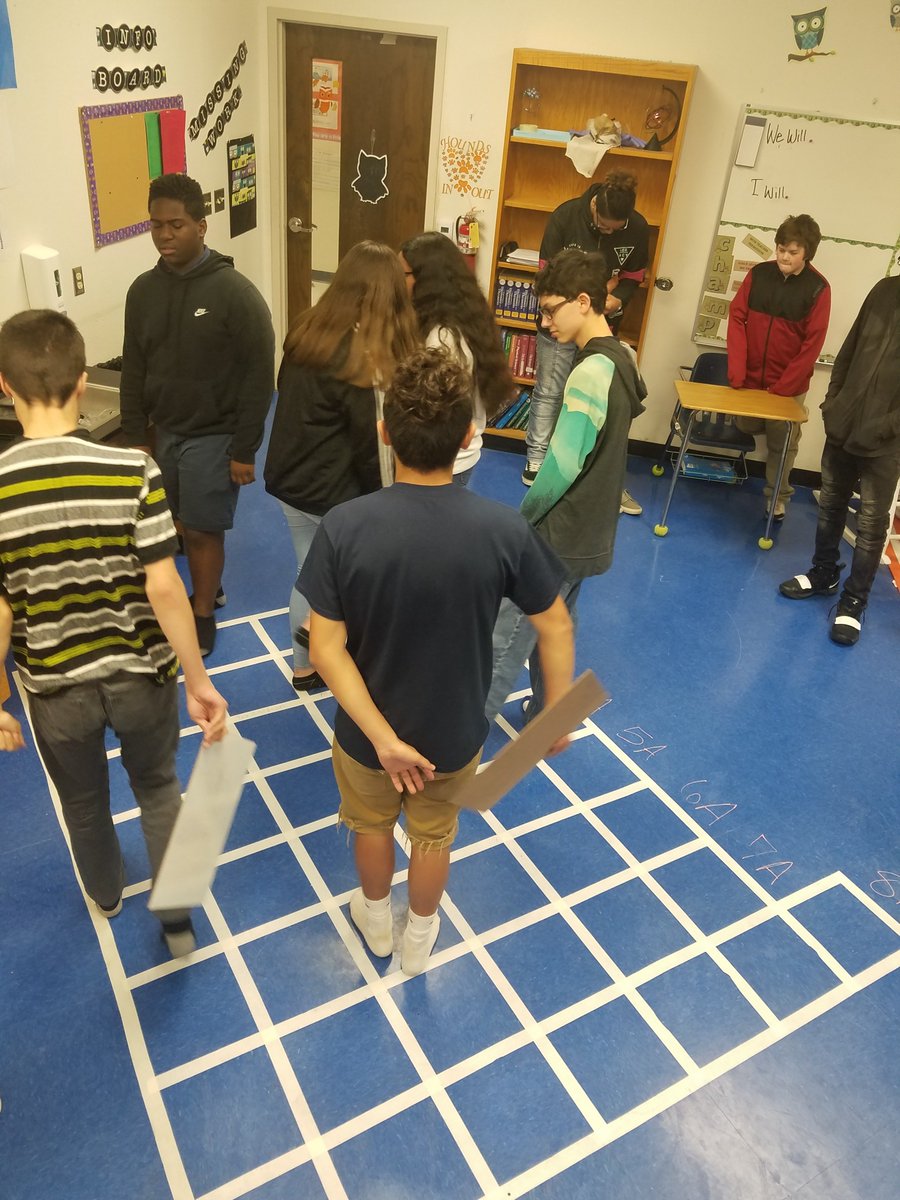 Shoes_on_Point2's tweet photo. STAAR Review for 8th grade Science. #periodictablecakewalk #youmatter #iamwfisd @ggallenberger @AbbyTwining @sOSUhenderson @Smacunningham https://t.co/98gLwwK1VL