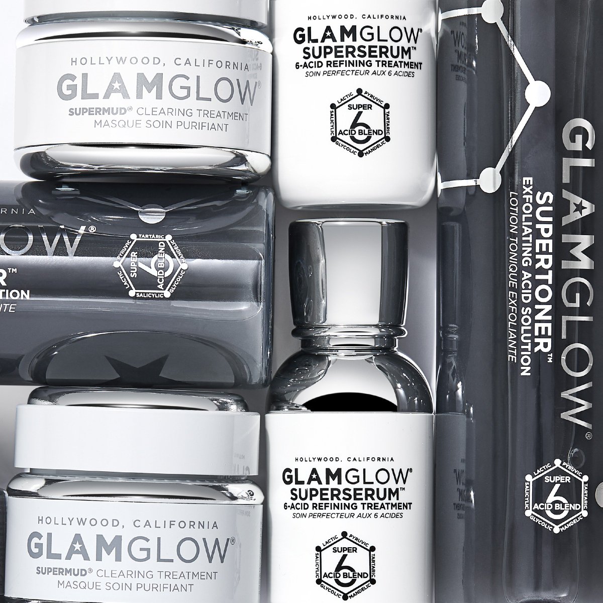 glamglow's tweet photo. The (not so) secret to #SuperClearSkin
#SUPERMUD: fights skin problems and cleans deep within pores
#SUPERTONER: exfoliates and unclogs pores in one sweep
#SUPERSERUM: fights dullness, refines pores and plumps
#SUPERCLEANSE: removes pore-clogging debris, makeup and impurities https://t.co/K7BMTyFO6x