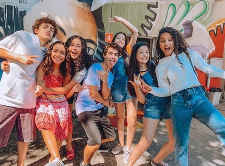 BIGFANLETICIA's tweet photo. Squad ❤ a gente se mega diverte junto 🤣 https://t.co/Z9iivV34ji
