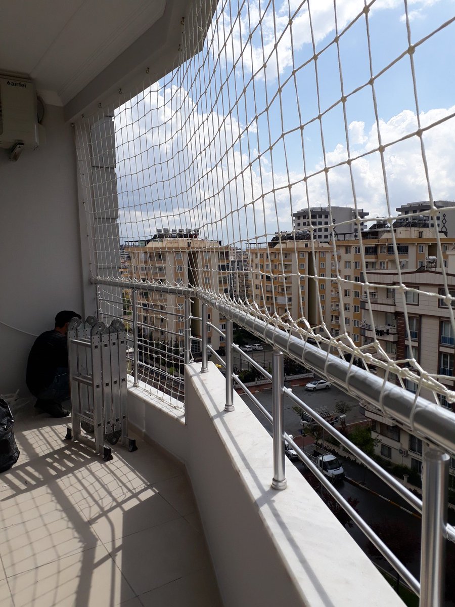urfafile's tweet photo. #Balkon #Güvenlik #Filesi ile cocuklariniz balkon güvenli bir şekilde oynayabilir. 
81 ile ücretsiz kargo https://t.co/7VEq4UU95Q