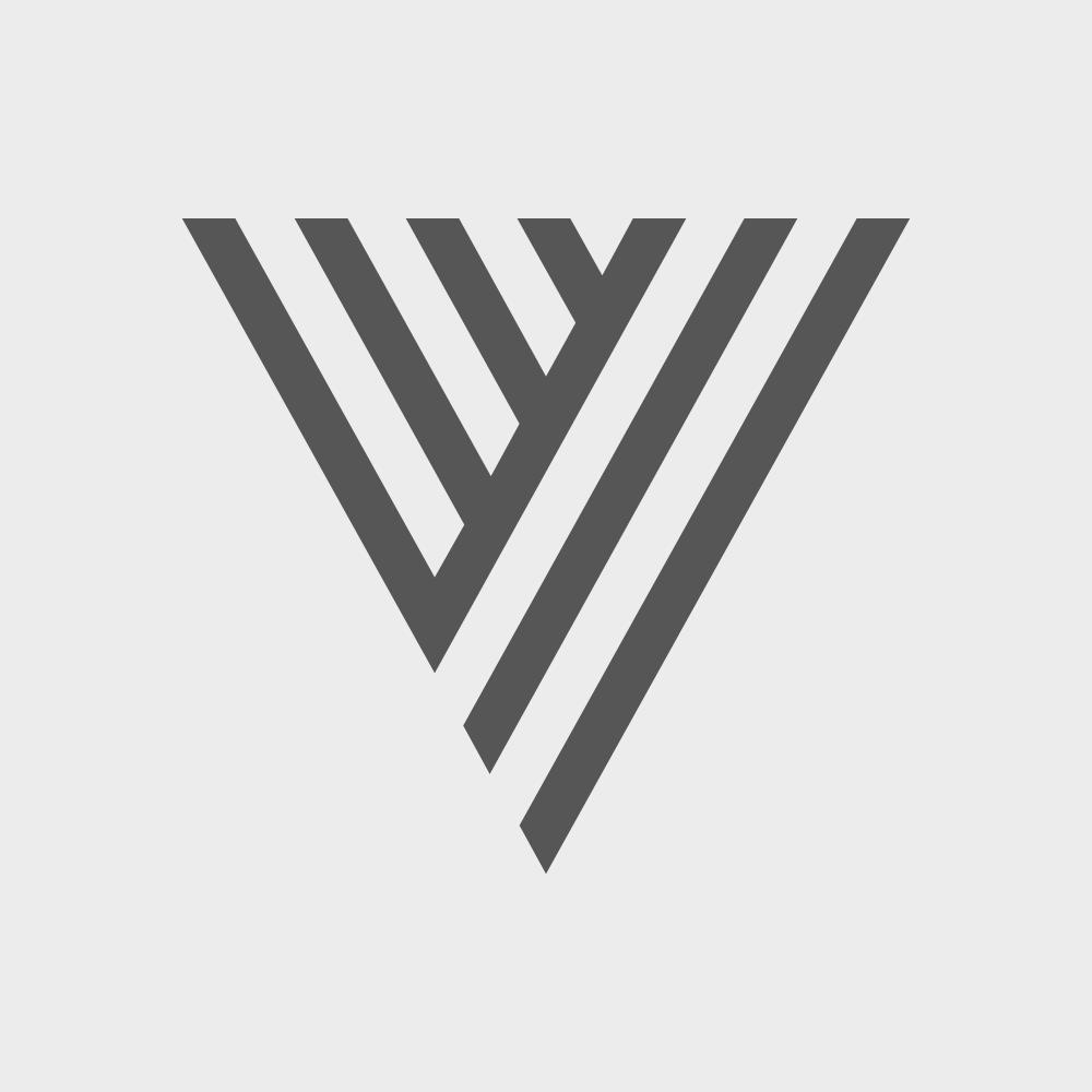 padrinan's tweet photo. Day 22 V. Display font. #workinprogress #fontinprogress
@36daysoftype #36daysoftype #36daysoftype06 #36days_Adobe #type #typography #font #lettering #graphicdesign #display https://t.co/LfSb8MplOw