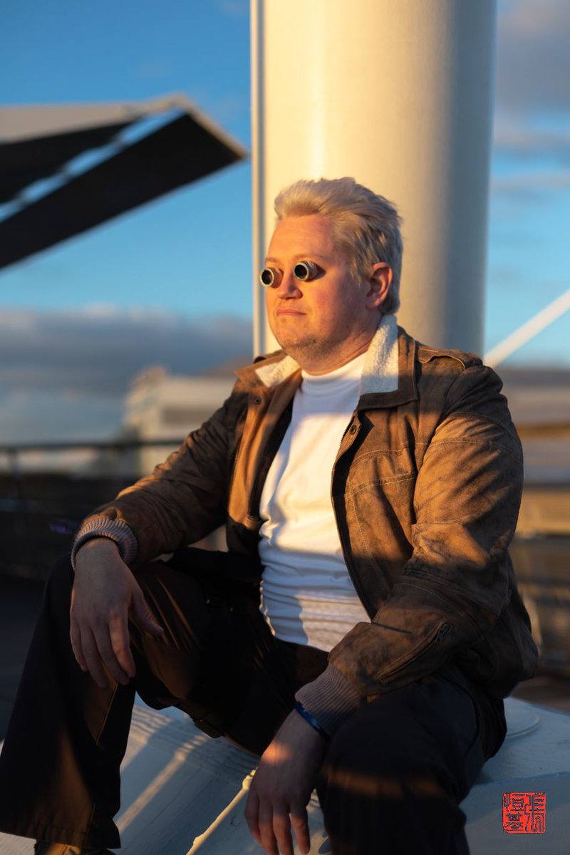 FoodAndCosplay's tweet photo. "Don't know. I just like strays and they like me." - Batou / Ghost in the Shell
#cosplay by @Caelien
Photos by @FoodAndCosplay
Taken at @MCMComicCon London 18
#ghostintheshellcosplay #ghostintheshell #gits #cyberpunk #cyborg #hacked #batou #batoucosplay
https://t.co/Lll7IzIKfQ https://t.co/JmzdelnDeN