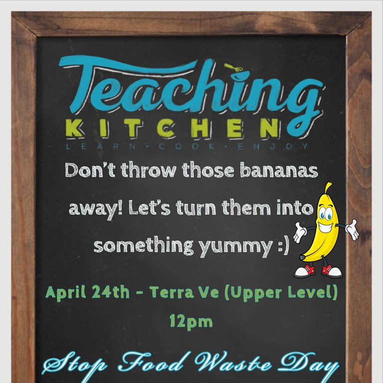 PC_EATS's tweet image. A very special Teaching Kitchen will take place tomorrow, April 24th at 12pm! Learn how to turn ripened bananas into some pretty yummy treats instead of tossing them in the trash. Stop by Terra Ve (Upper Level) #StopFoodWasteDay #WasteNot 
.
.
#PurchaseCollege #GoBananas