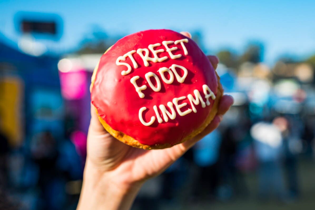 stfoodcinemaSD's tweet photo. Hey San Diego! Street Food Cinema is back! Join us Saturday, May 25th for JURASSIC PARK at Grossmont Center in La Mesa. Experience a night of cool outdoor movies, picnic-ready food trucks, great music and more! Get Tickets! https://t.co/nWwYM0HWmb https://t.co/RTok8zVJoC