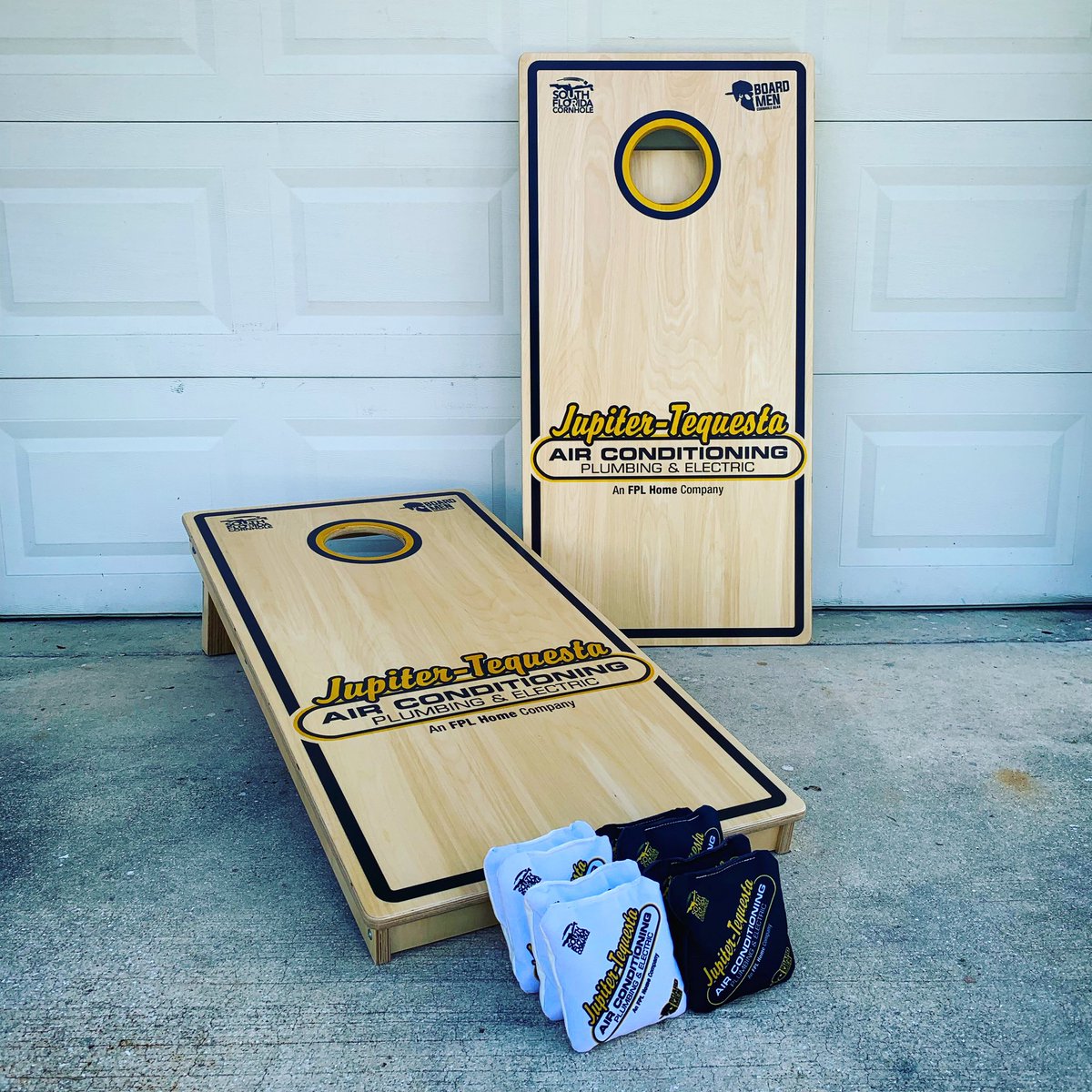 boardmengear's tweet photo. @JTequesta @FPLHome @insideFPL @Abcroofingcorp1 #Sponsor custom #cornhole boards/bags ready for this Saturday at @DueSouthBrewing for the #scottboresMWOY #LLSmwoy @soflacornhole #fundraiser. Cornholers signup by 12pm. #boyntonbeachfl #southfloridacornhole #boardmencornhole https://t.co/dXiNU2oxIJ